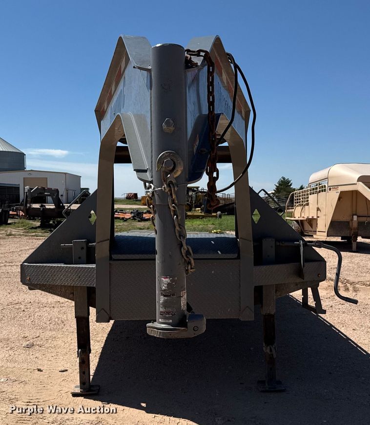 image for item EP0543 2021 Diamond C equipment trailer