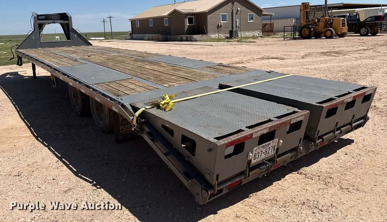 image for item EP0543 2021 Diamond C equipment trailer