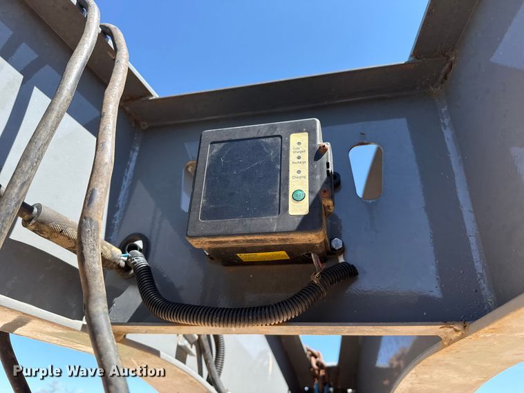 image for item EP0543 2021 Diamond C equipment trailer