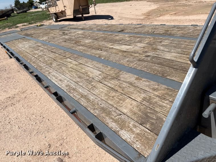 image for item EP0543 2021 Diamond C equipment trailer