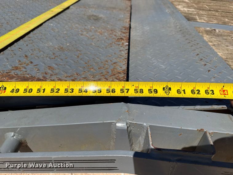 image for item EP0543 2021 Diamond C equipment trailer