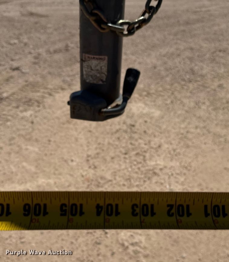 image for item EP0543 2021 Diamond C equipment trailer