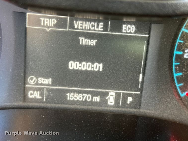 image for item EP0571 2015 Chevrolet Colorado Ext. Cab flatbed pickup truck