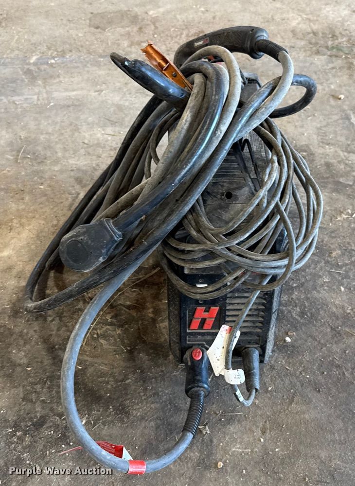 image for item EP0573 Miller Millermatic 252 welder