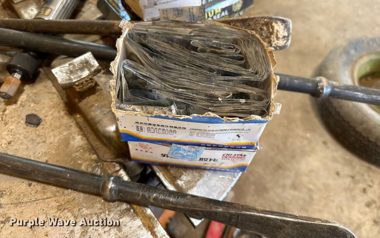 image for item EP0576 Tire repair equipment