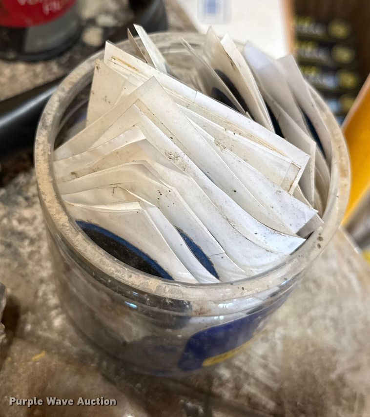 image for item EP0576 Tire repair equipment