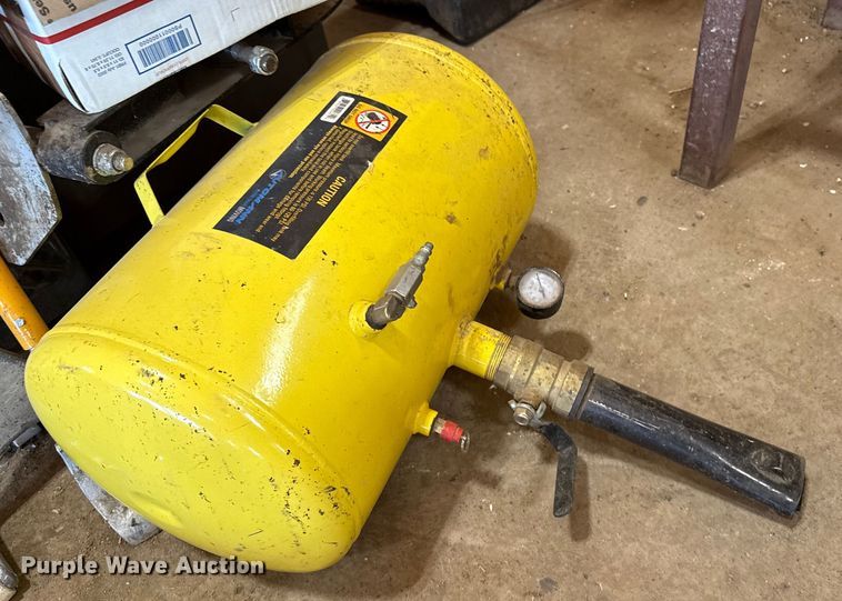 image for item EP0576 Tire repair equipment