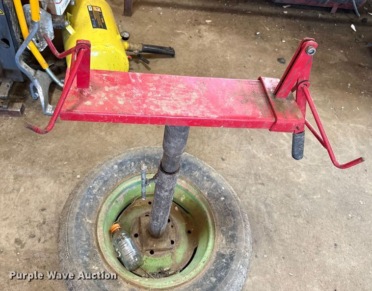 image for item EP0576 Tire repair equipment