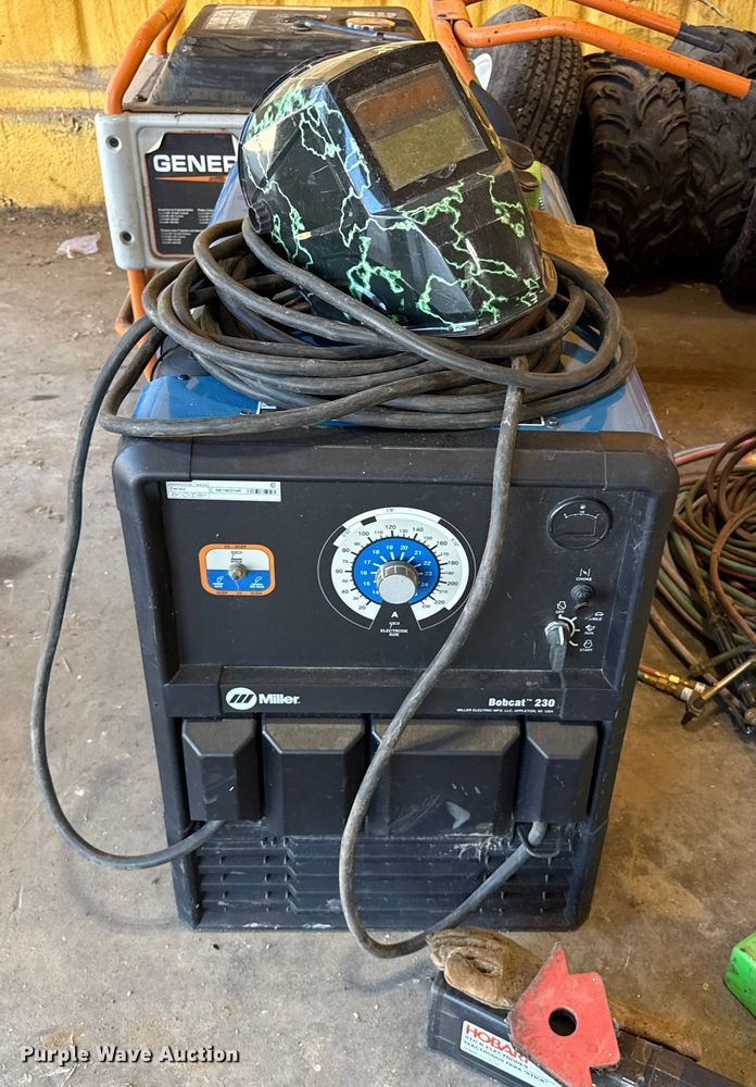 image for item EP0578 Miller Bobcat 230 welder