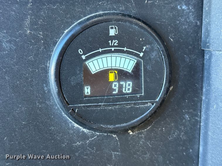 image for item EP0578 Miller Bobcat 230 welder