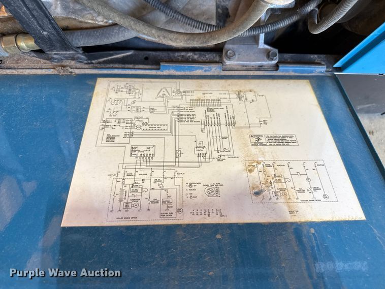 image for item EP0578 Miller Bobcat 230 welder
