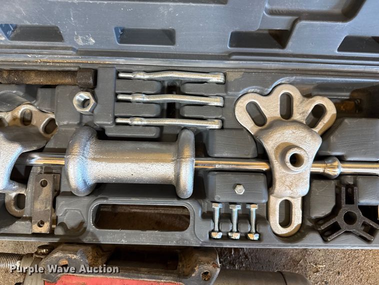 image for item EP0581 Tools