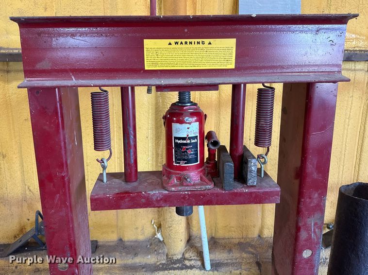 image for item EP0581 Tools