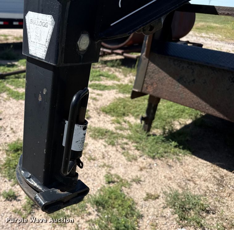 image for item EP0601 2010 PJ equipment trailer