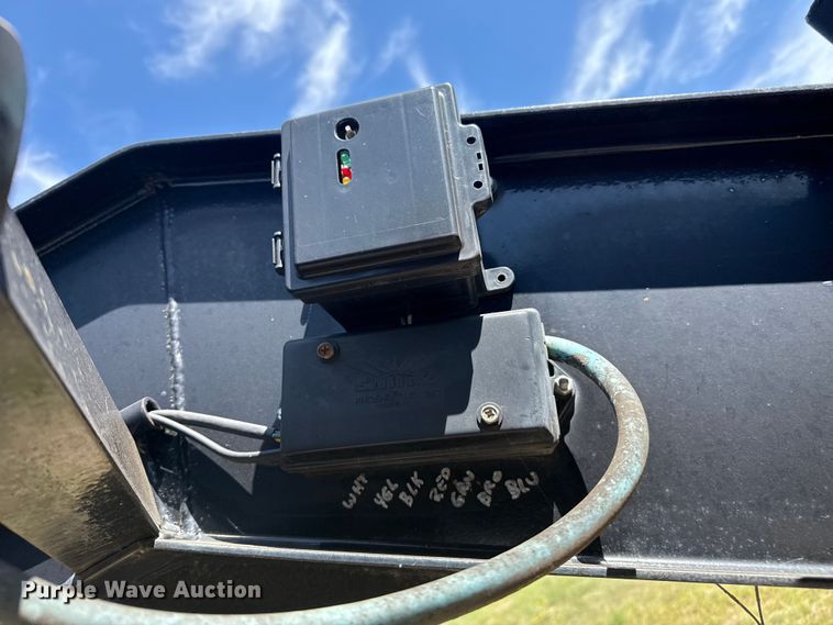 image for item EP0601 2010 PJ equipment trailer