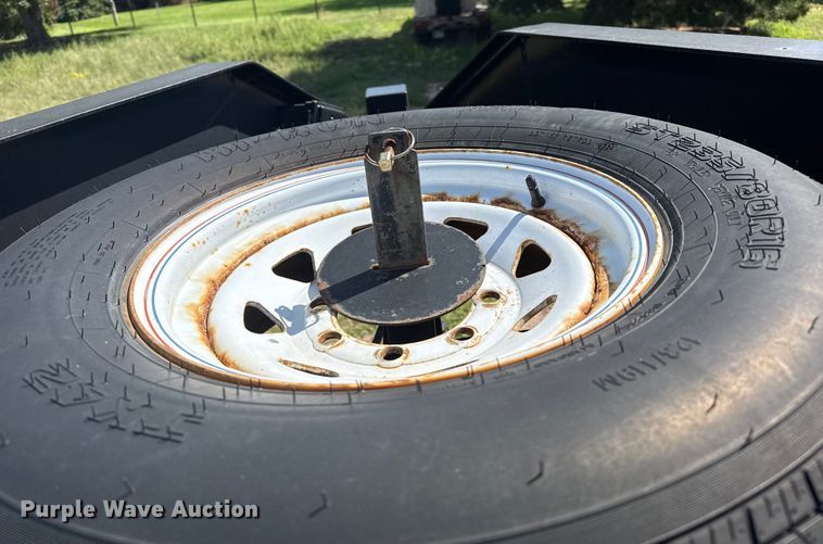 image for item EP0601 2010 PJ equipment trailer