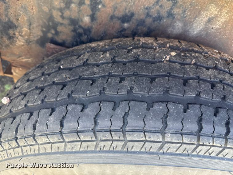 image for item EP0601 2010 PJ equipment trailer