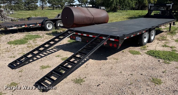 image for item EP0602 2020 PJ equipment trailer