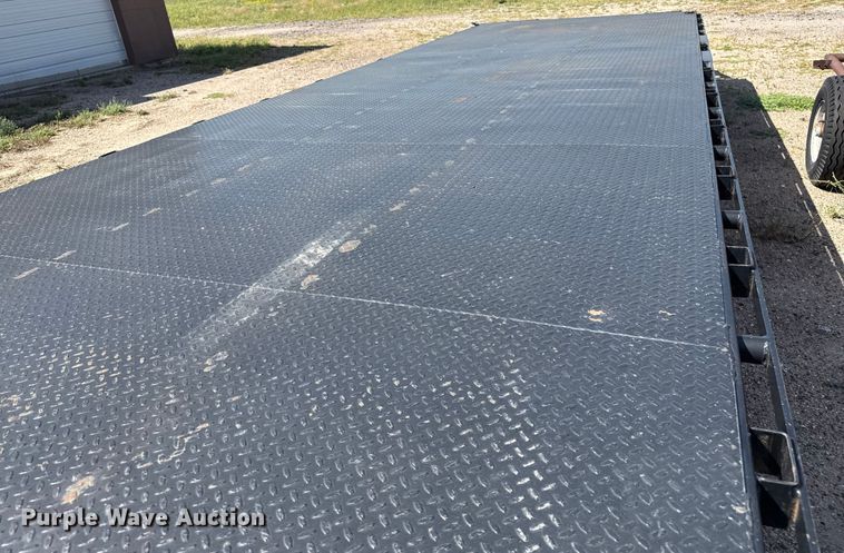 image for item EP0602 2020 PJ equipment trailer