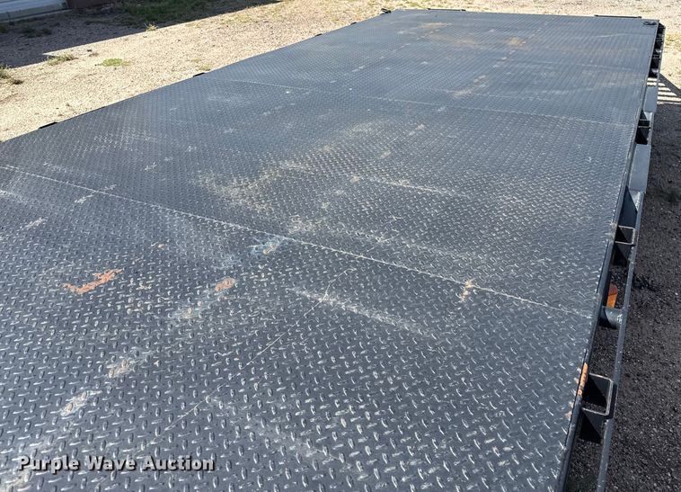 image for item EP0602 2020 PJ equipment trailer