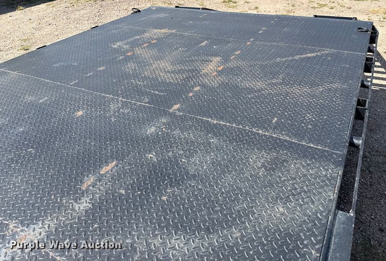 image for item EP0602 2020 PJ equipment trailer