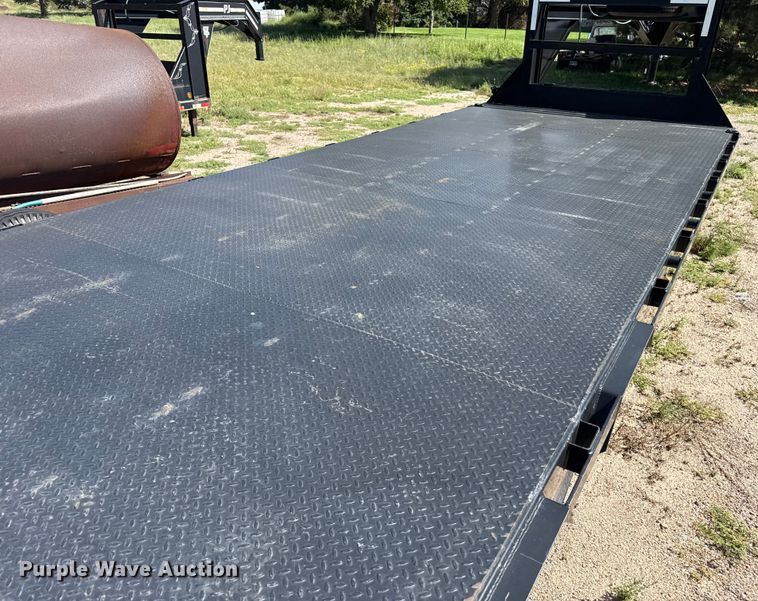 image for item EP0602 2020 PJ equipment trailer