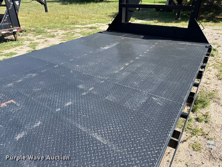 image for item EP0602 2020 PJ equipment trailer