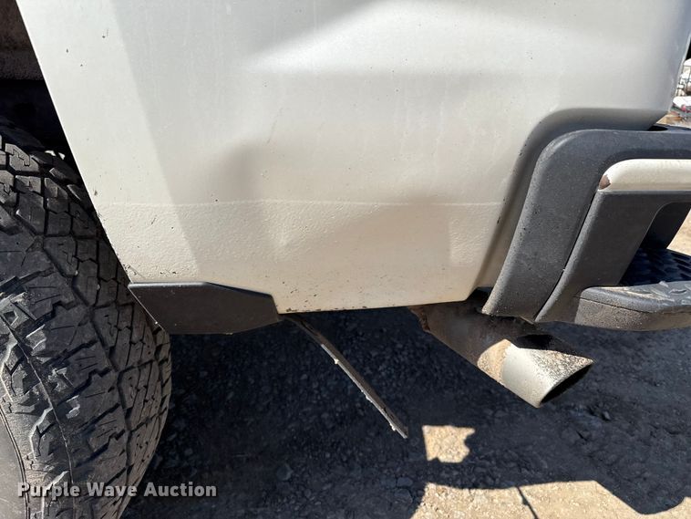 image for item EP0629 2014 Chevrolet Silverado Crew Cab pickup truck