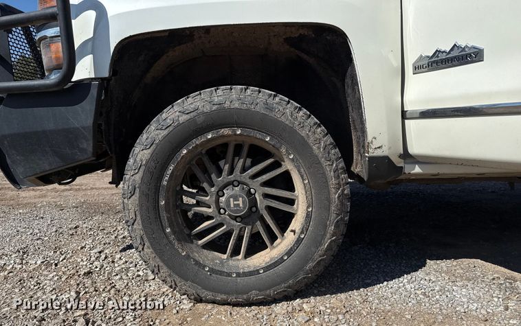 image for item EP0629 2014 Chevrolet Silverado Crew Cab pickup truck