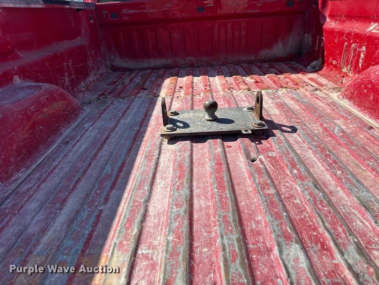 image for item ER0047 2013 Chevrolet Silverado 2500HD pickup truck