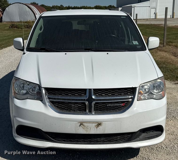 image for item ER0048 2016 Dodge Grand Caravan SXT van