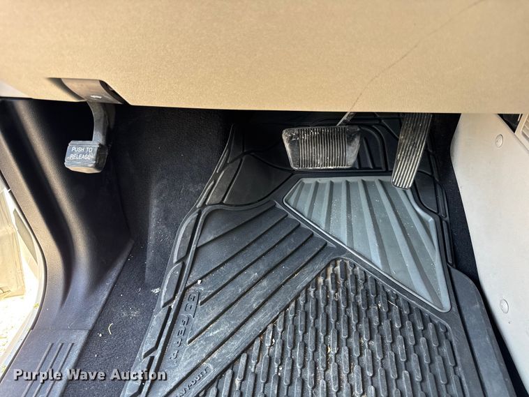 image for item ER0048 2016 Dodge Grand Caravan SXT van