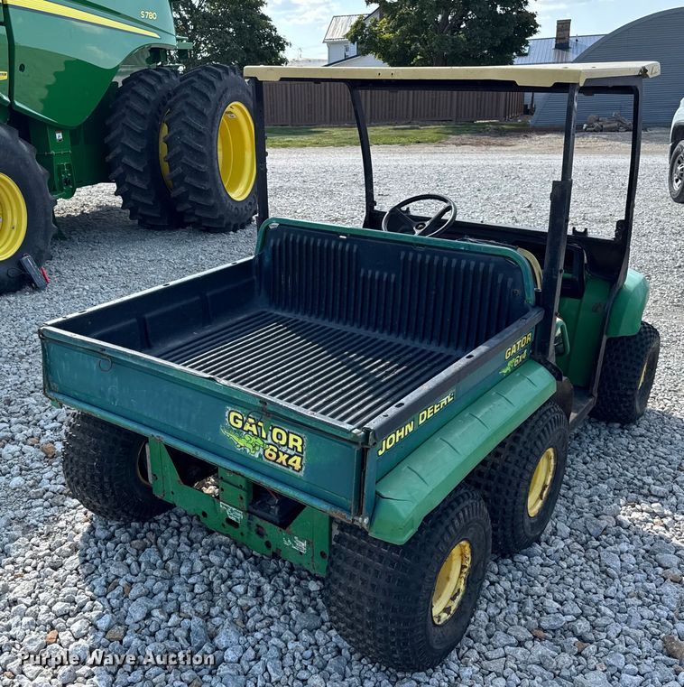 image for item ER0060 2001 John Deere Gator 6x4 utility vehicle