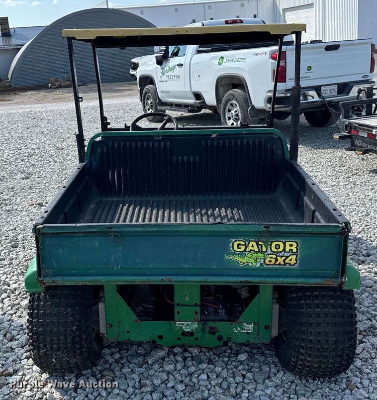 image for item ER0060 2001 John Deere Gator 6x4 utility vehicle