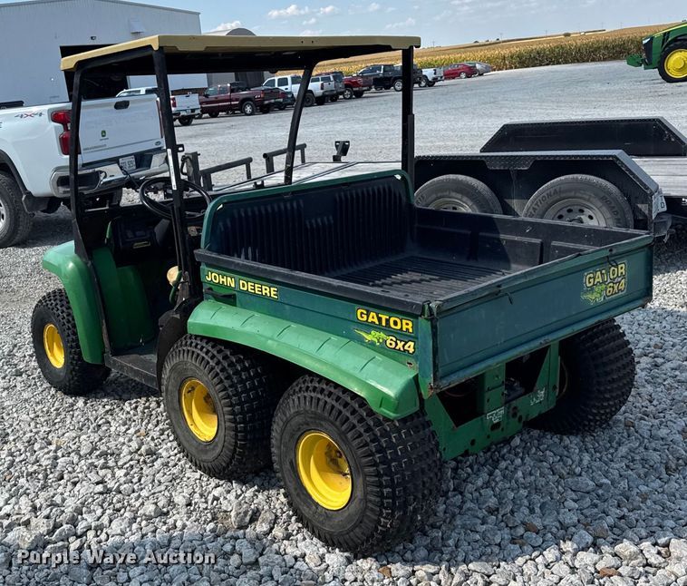 image for item ER0060 2001 John Deere Gator 6x4 utility vehicle