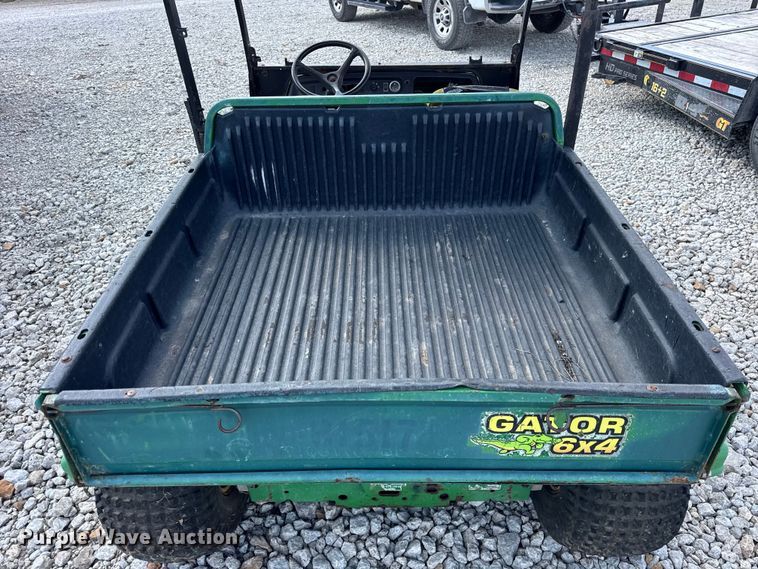 image for item ER0060 2001 John Deere Gator 6x4 utility vehicle