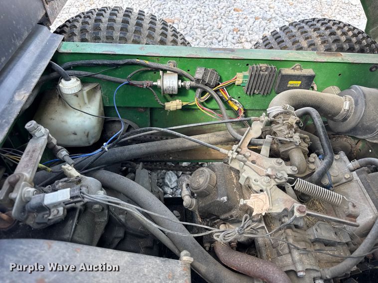 image for item ER0060 2001 John Deere Gator 6x4 utility vehicle