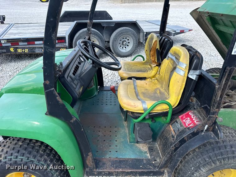 image for item ER0060 2001 John Deere Gator 6x4 utility vehicle