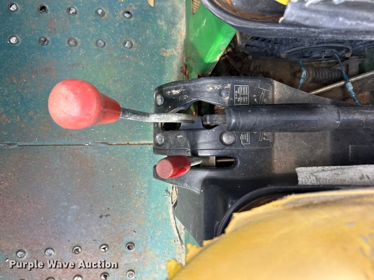 image for item ER0060 2001 John Deere Gator 6x4 utility vehicle