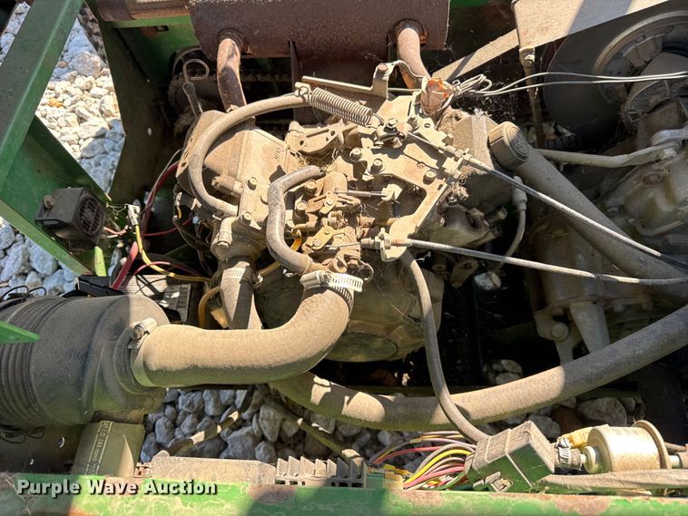 image for item ER0060 2001 John Deere Gator 6x4 utility vehicle