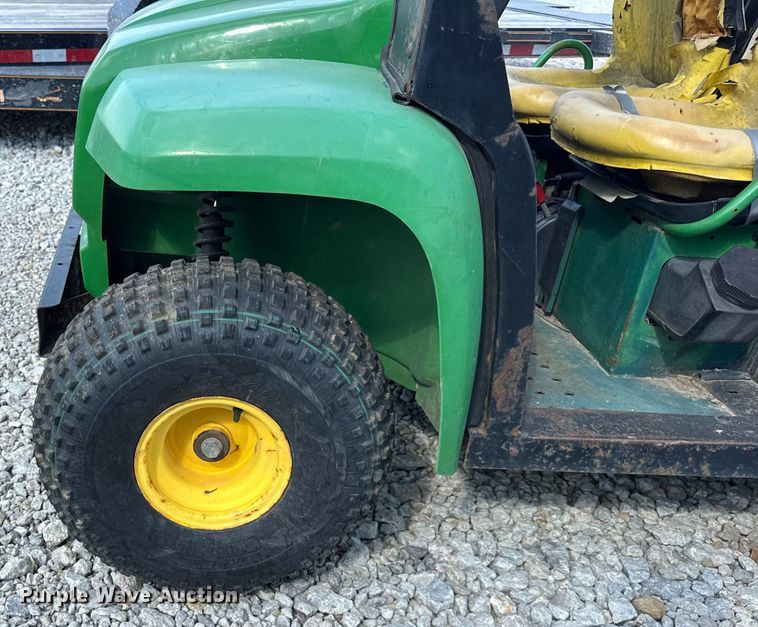 image for item ER0060 2001 John Deere Gator 6x4 utility vehicle