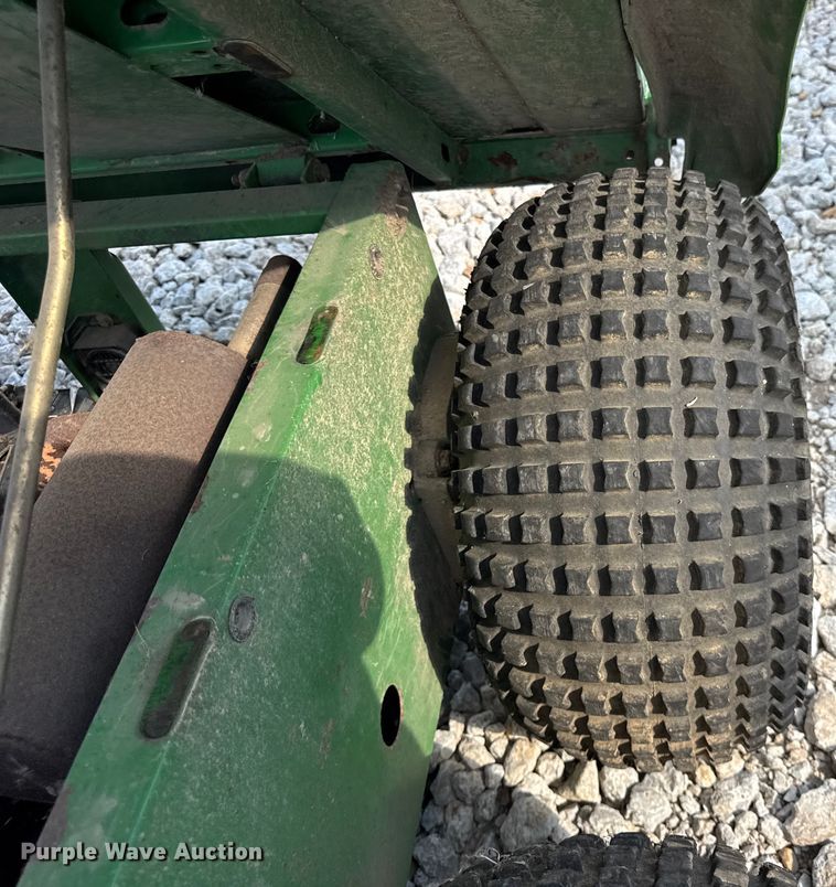 image for item ER0060 2001 John Deere Gator 6x4 utility vehicle