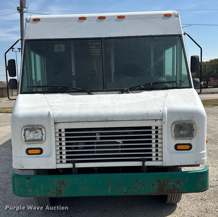 image for item ER0063 2012 Ford Utilimaster delivery truck