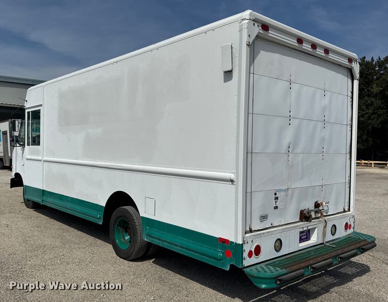 image for item ER0063 2012 Ford Utilimaster delivery truck