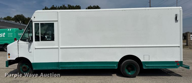 image for item ER0063 2012 Ford Utilimaster delivery truck