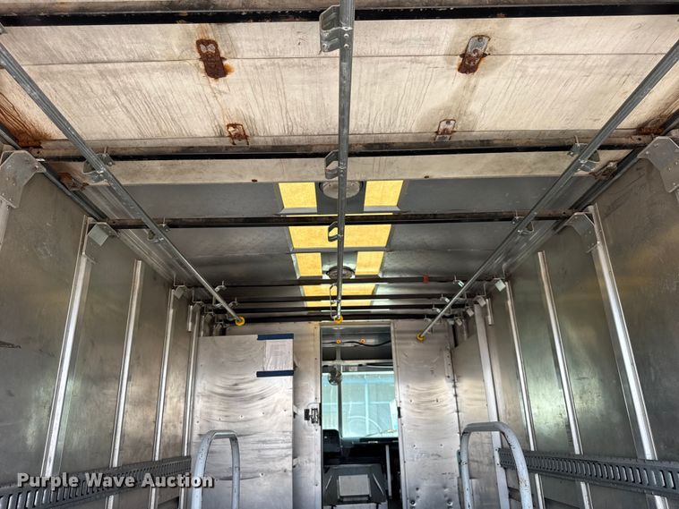 image for item ER0063 2012 Ford Utilimaster delivery truck