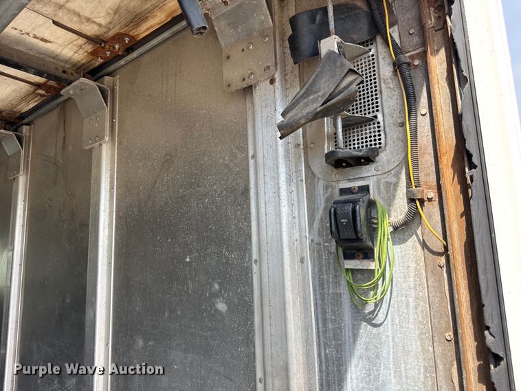 image for item ER0063 2012 Ford Utilimaster delivery truck