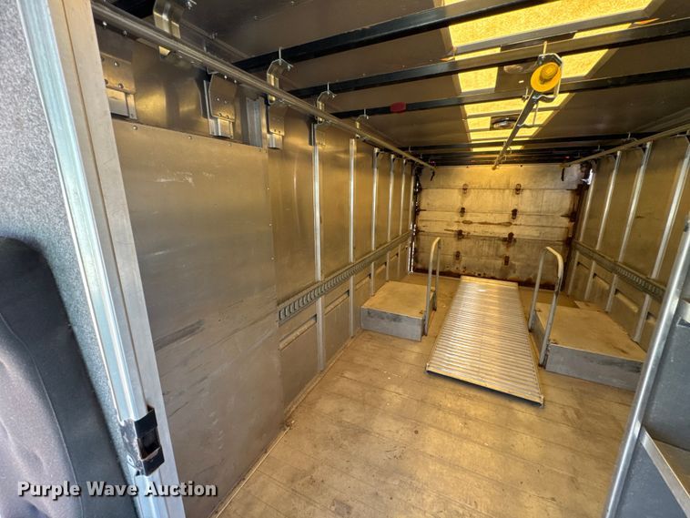 image for item ER0063 2012 Ford Utilimaster delivery truck