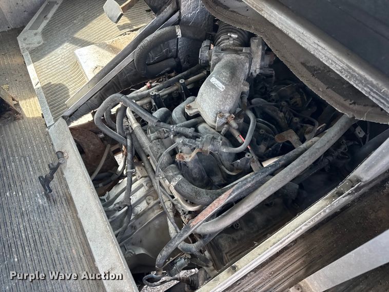 image for item ER0063 2012 Ford Utilimaster delivery truck