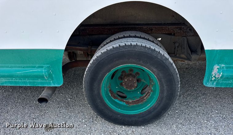 image for item ER0063 2012 Ford Utilimaster delivery truck